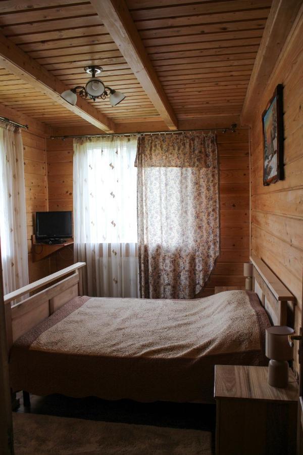 Villa Чорногірський Вітер Verkhovyna Exterior foto